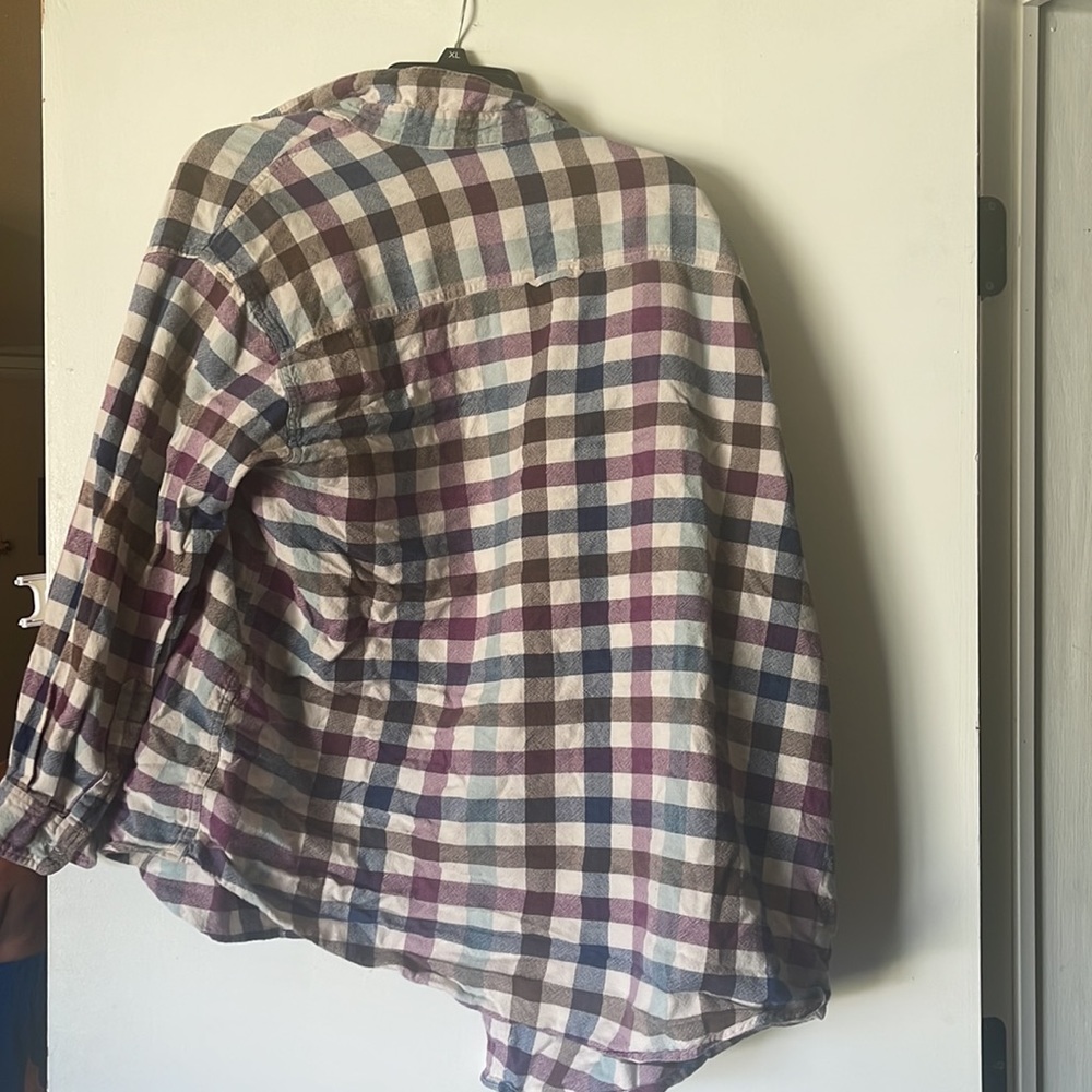 Plaid button down - Picture 4 of 4
